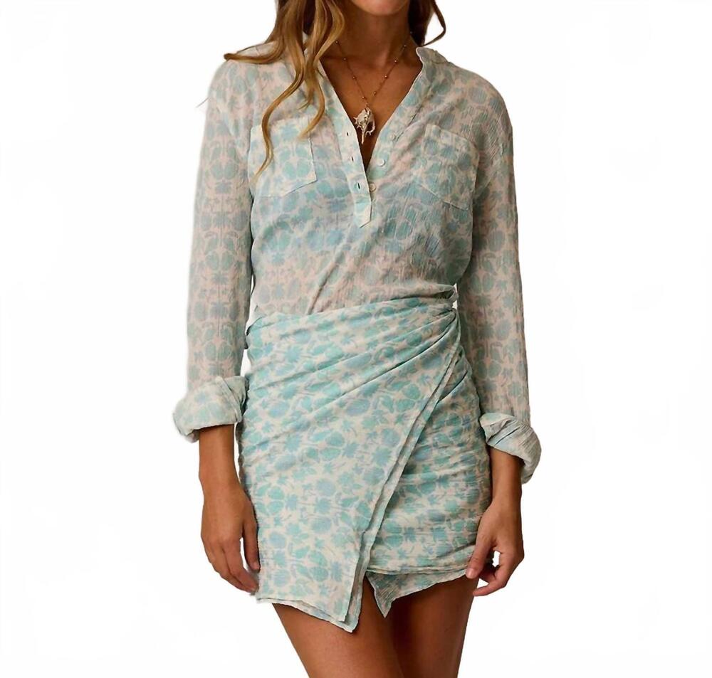 NEW CARVE DESIGNS dylan gauze shirt in cloud maitai